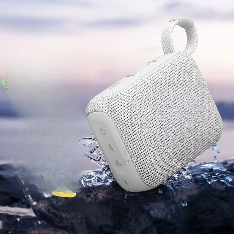The fourth generation of music bricks, Bluetooth speakers, outdoor portable speakers