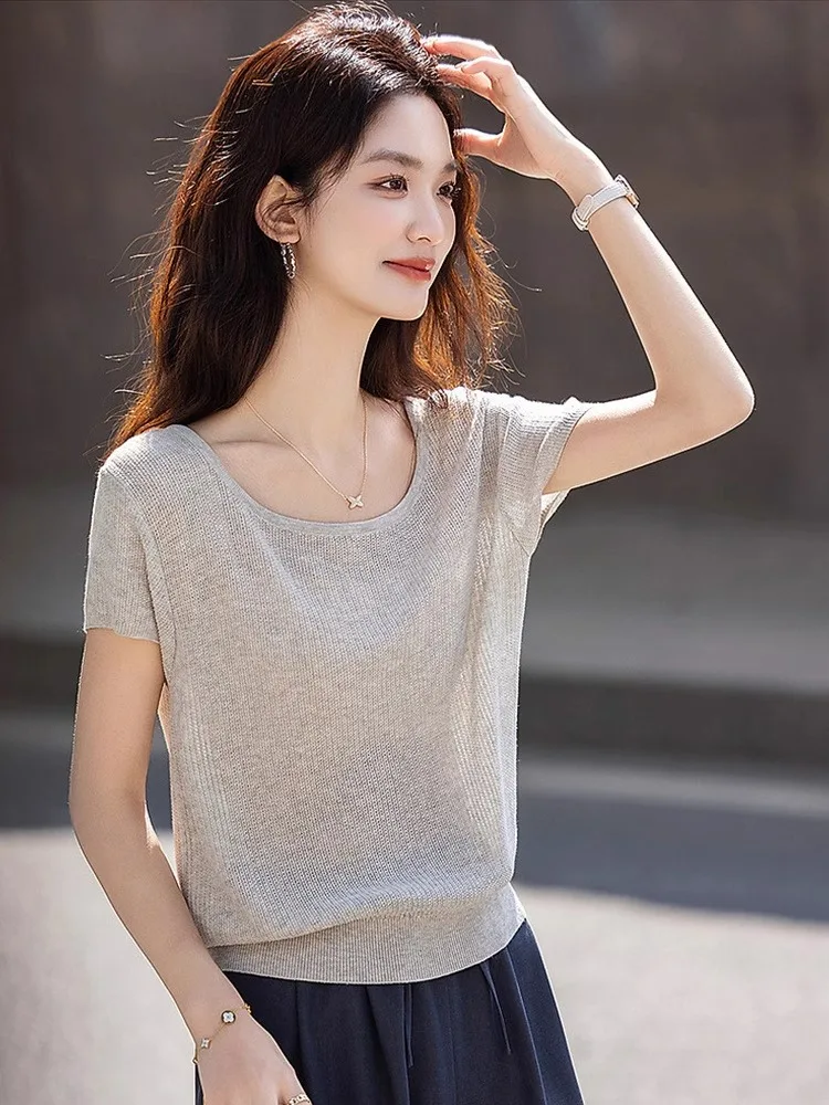 

Luxe Ice Silk ort Sve Knitted Top Korean Sle Commute Faion Pure Color Base Layer irt Summer 2025 Women's Knitwear