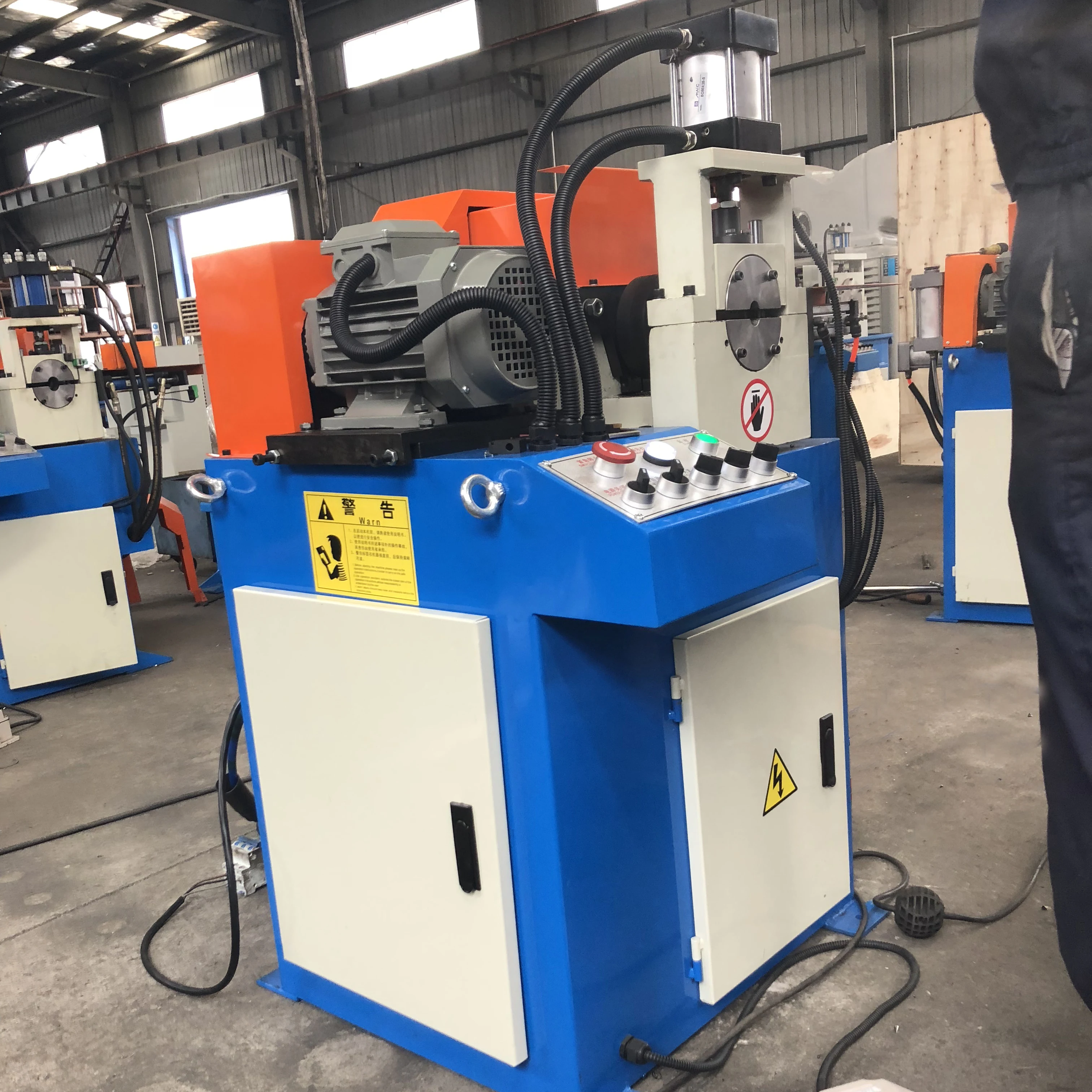 Máquina de chanfrar EF/AC-52 para tubos com componentes de engrenagem e núcleo de rolamento