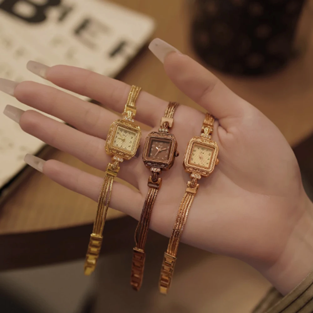 Fashion temperament minimalist luxury retro small square snake gold belt with quartz women's watch