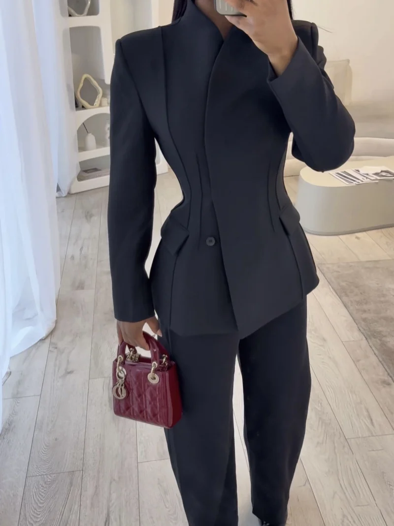 ETJ 2025 سترة بدلة ضيقة ذات ياقة عالية ثلاثية الأبعاد بتصميم عصري للسيدات وبنطلون كاجوال مطابق