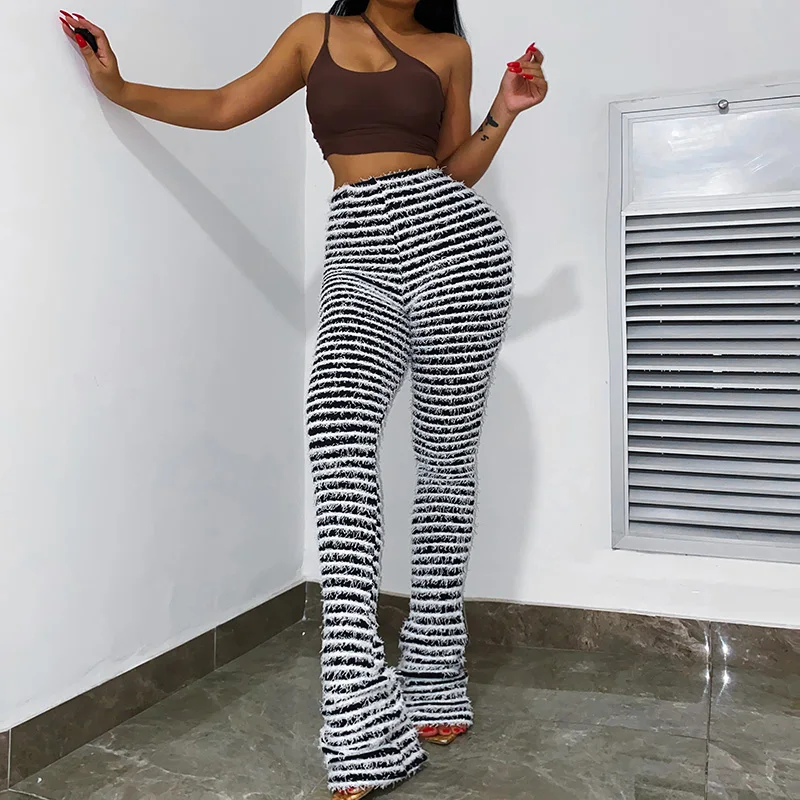 Black and White Striped Knitted Stacked Pants Women Bottoms 2023 Streetwear Extra Long High Waist Flare Pants YY22342DG