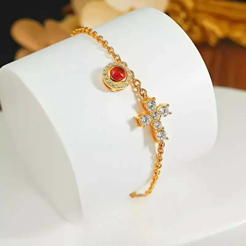 

Sweet and Cool Cross 925 Silver Bracelet, Fashionable, Versatile, High End, Trendy, Women's Style, Exquisite, High End
