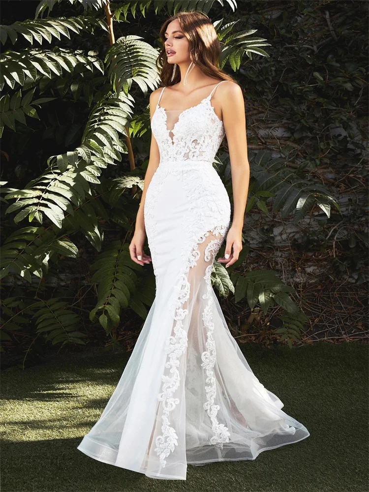 

New Product Sleeveless See-Through Illusion V-Neckline Bodice Wedding Dress Lace Appliques Open Sheer Back Party Gowns For Bride