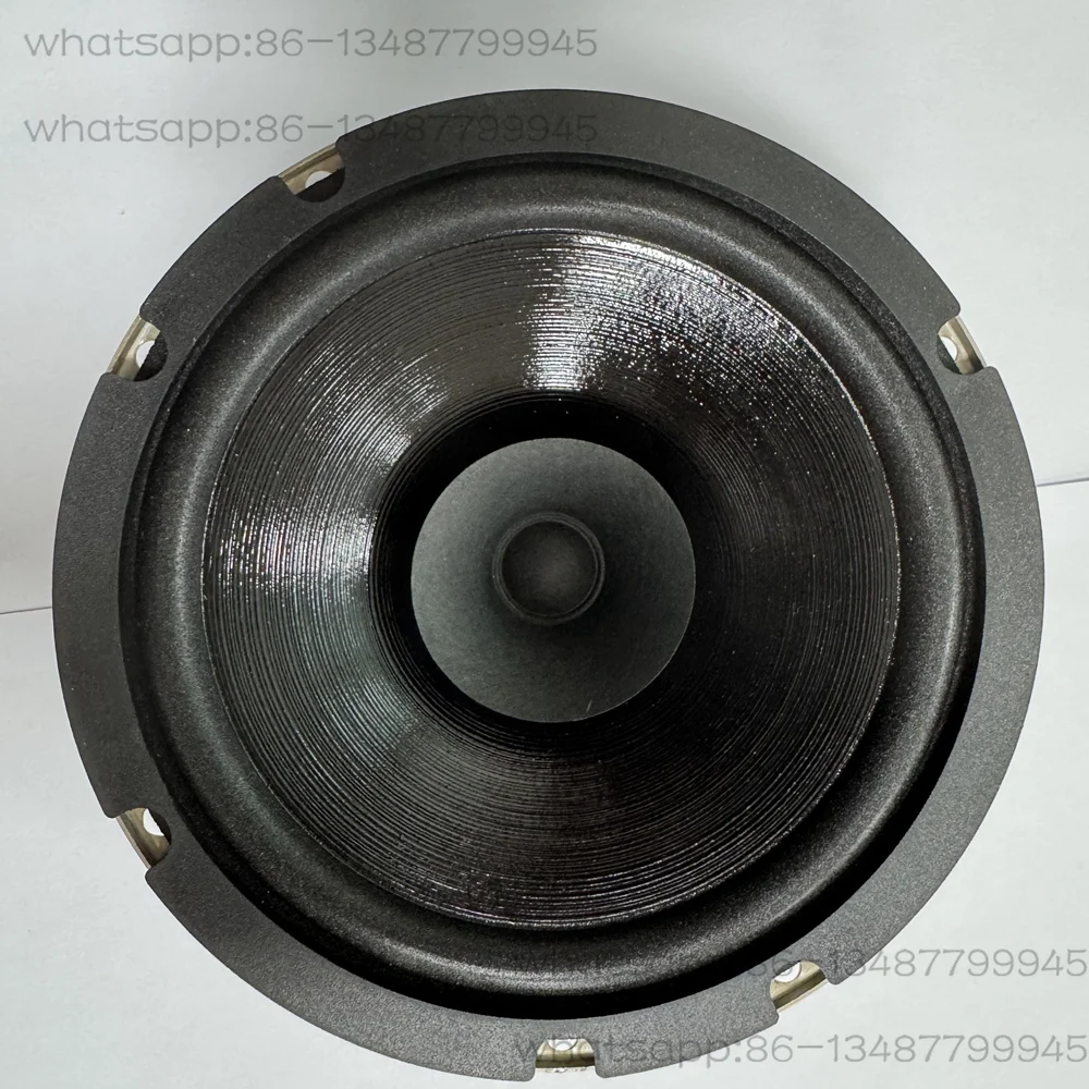 

A Pair of 6.5-inch Car Full-range Speakers