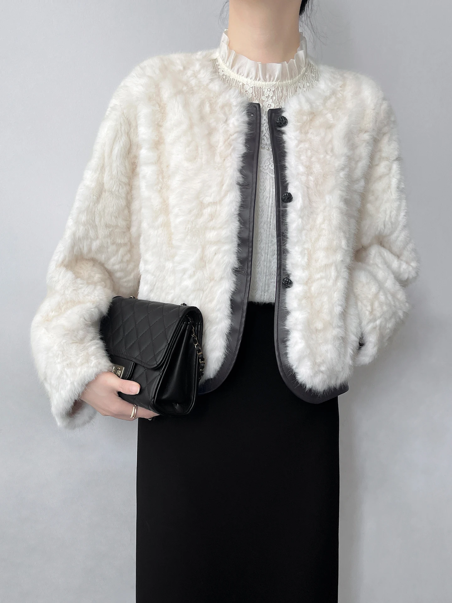 

Korean Luxury Sle ort Thiened Fur Jaet Women's Winter Warm Plu Coat Soft Leather And Fur Inteated round Ne Butt...