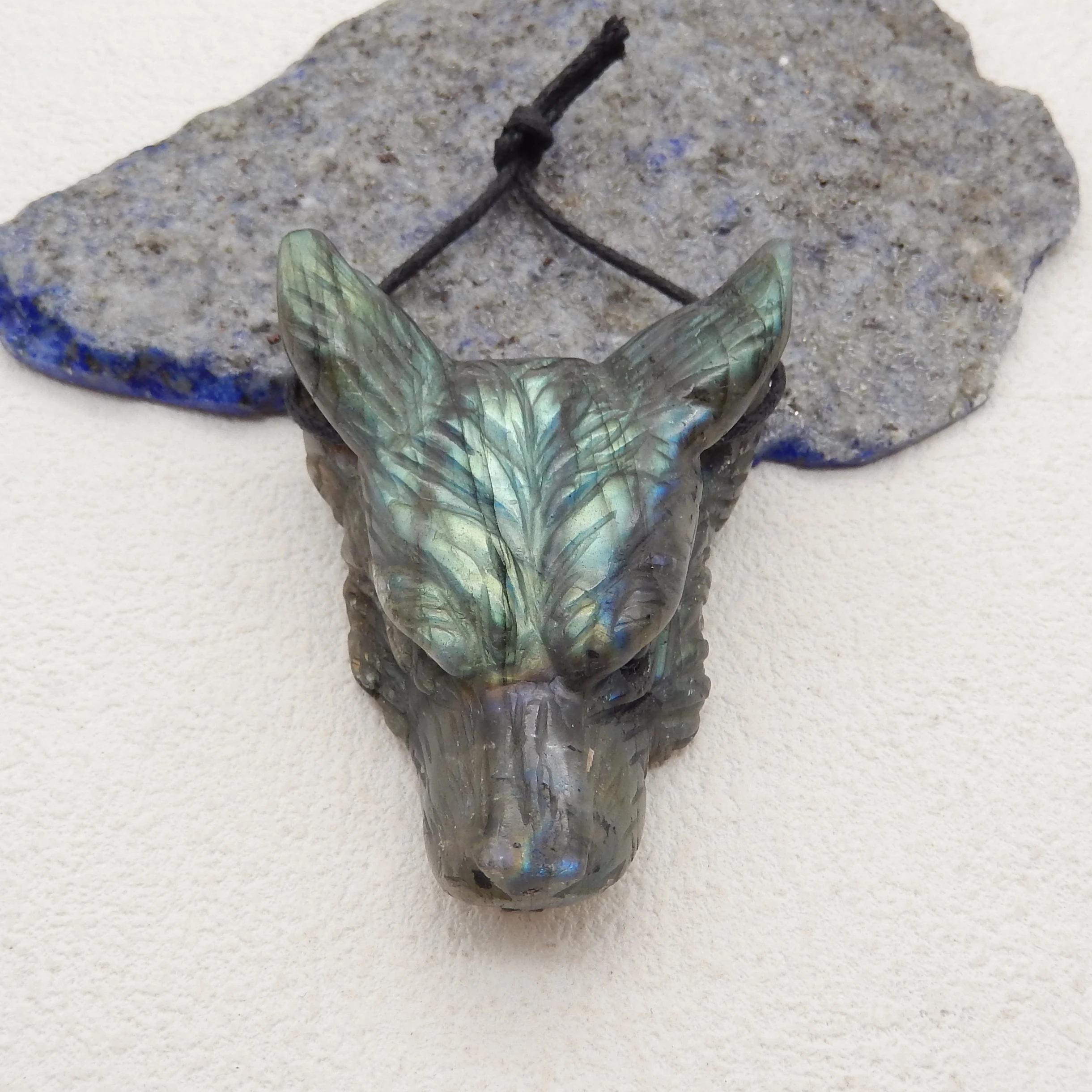 Natural Stone Flashy Labradorite Wolf Head Pendant Reiki Healing Carved Animal DIY Animal  Jewelry Necklace Gift 51x38x18mm 37g