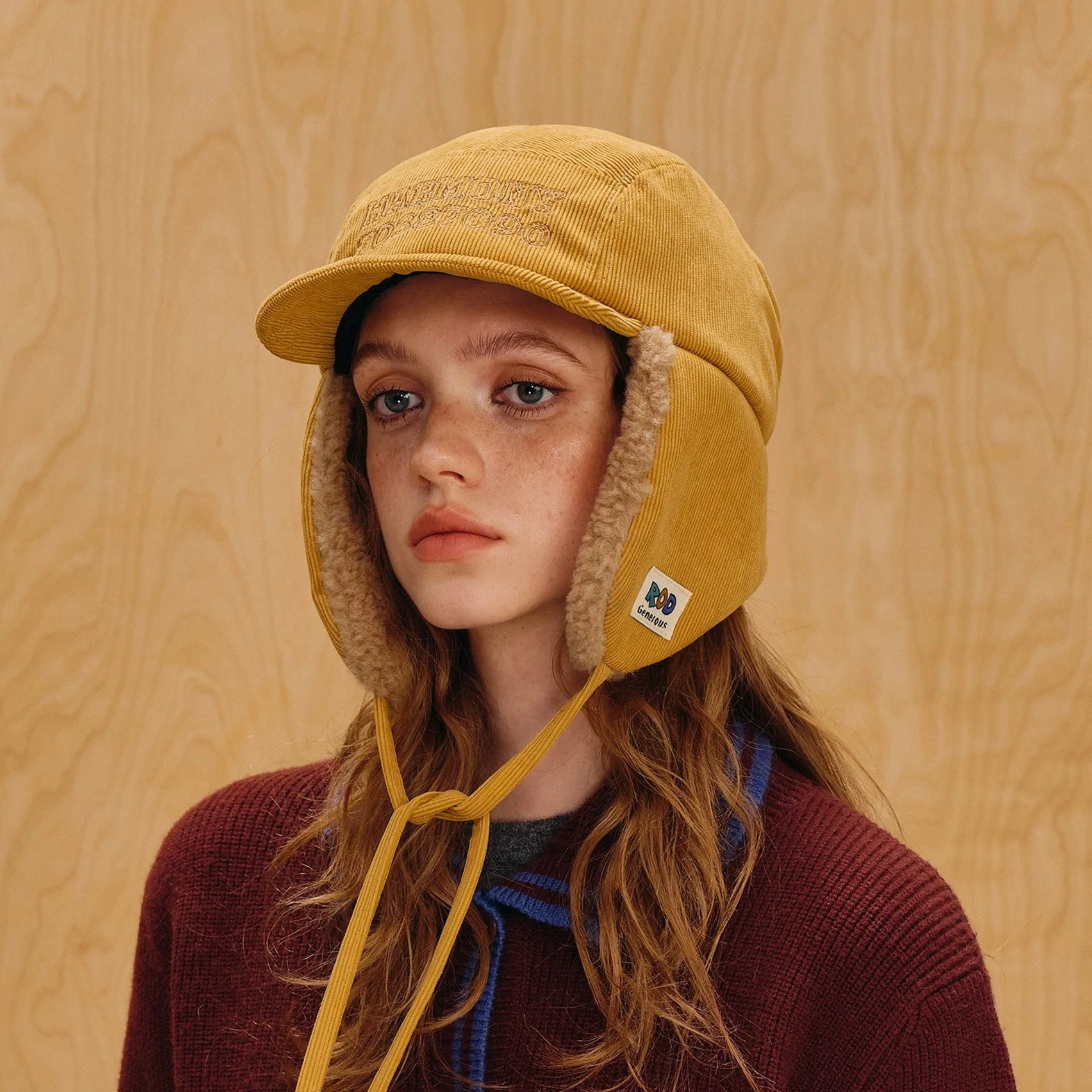 

Вельветовая зимняя теплая ветрозащитная шапка в стиле ретро, кепка Lei Feng, ветрозащитная утолщенная зимняя плюшевая шапка в корейском стиле, сохраняющая тепло кепка Lei Feng