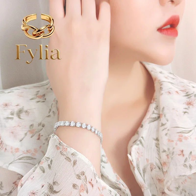 

Fylia Jewelry Luxury Solid Platinum PT950 Ox Horn Each 0.2 karat Moissanite Diamond Bracelet Women's Full Diamond Bracelet