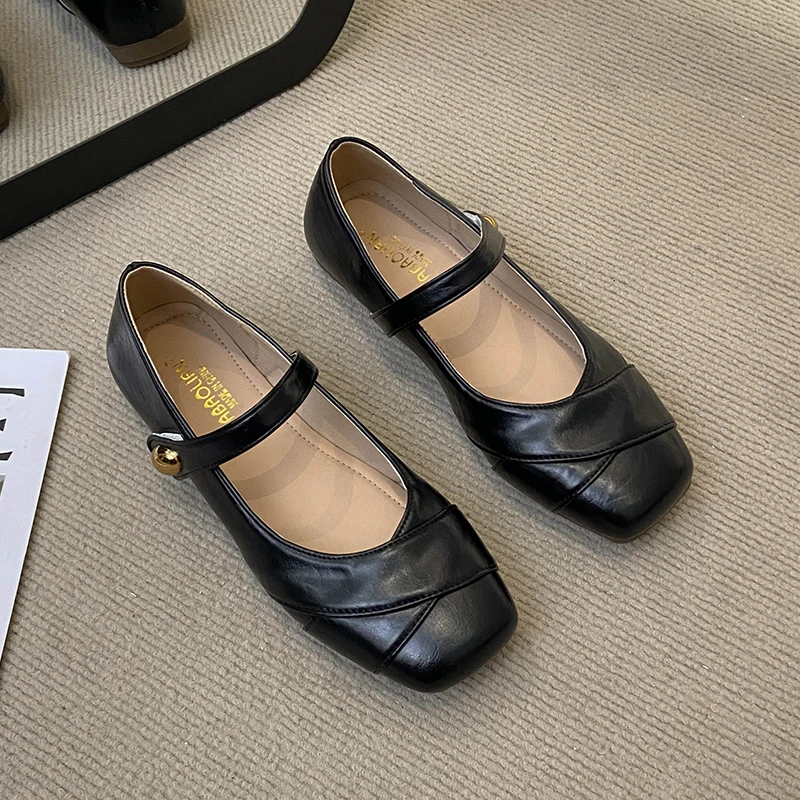 Mary Jane Women's Shoes with Magic Tape and Mirror Surface Low Heel Round Head Casual Style Leather Single Shoes for Summer