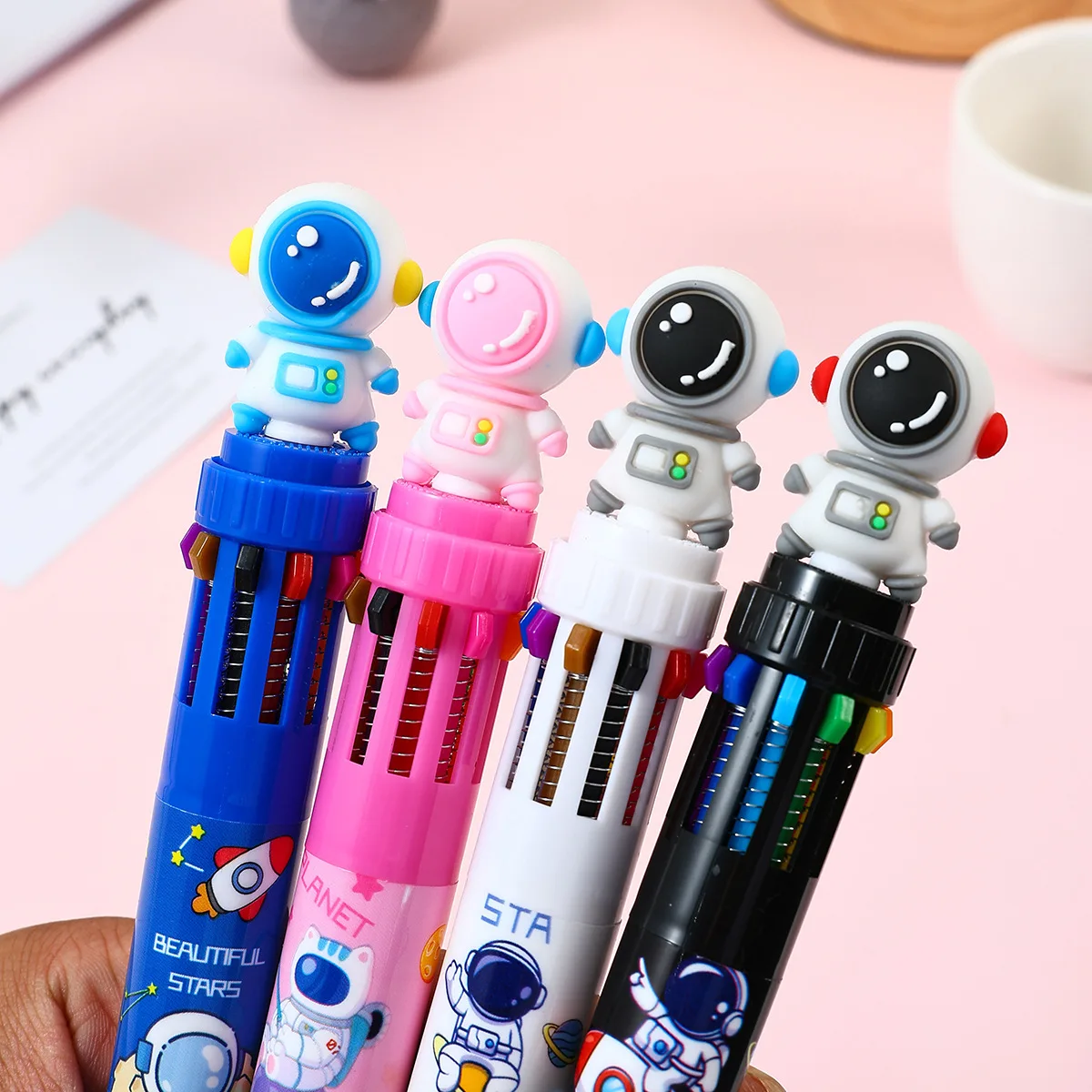 10Pcs/Lot Cute Astronaut Ten Color Ballpoint Pens School Stationery Creative Cartoon Spacemen 10 Color Pen Multicolor Writing