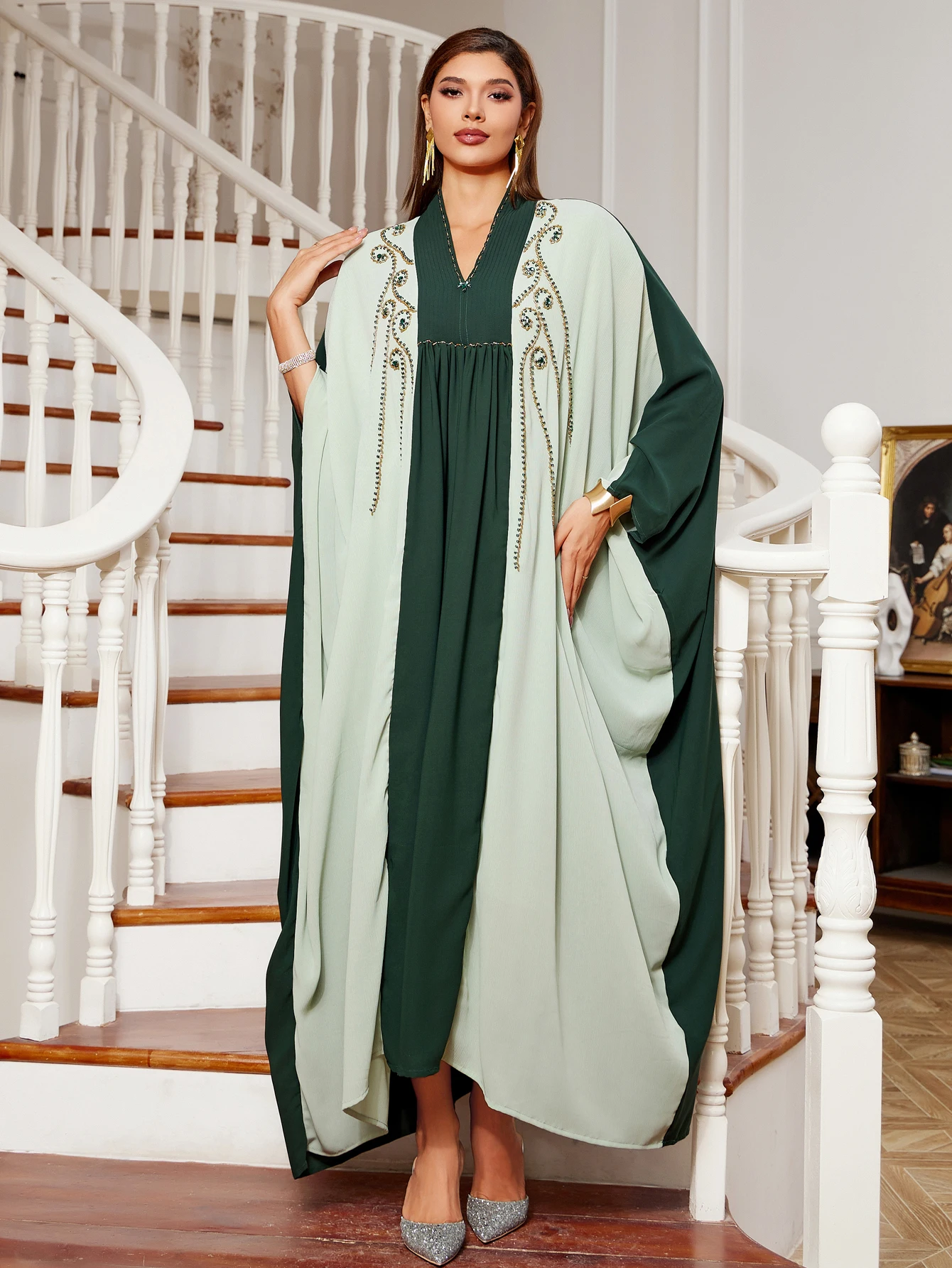 2024 New Fashion Handsewn Diamonds Batwing Sleeve Casual Abaya Jalabiyat Moroccan African Saudi Women Kaftan Outfits