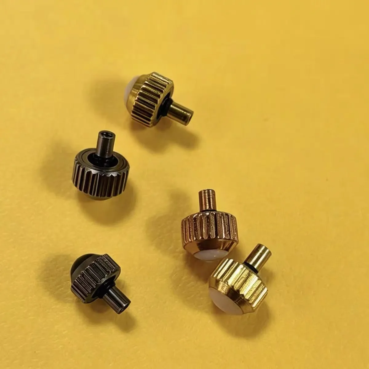 1 Stück 4,0 mm Edelstahl-Uhrenkrone, Ersatzteil und Zubehör für ARMANI AR Uhren – Detail 2