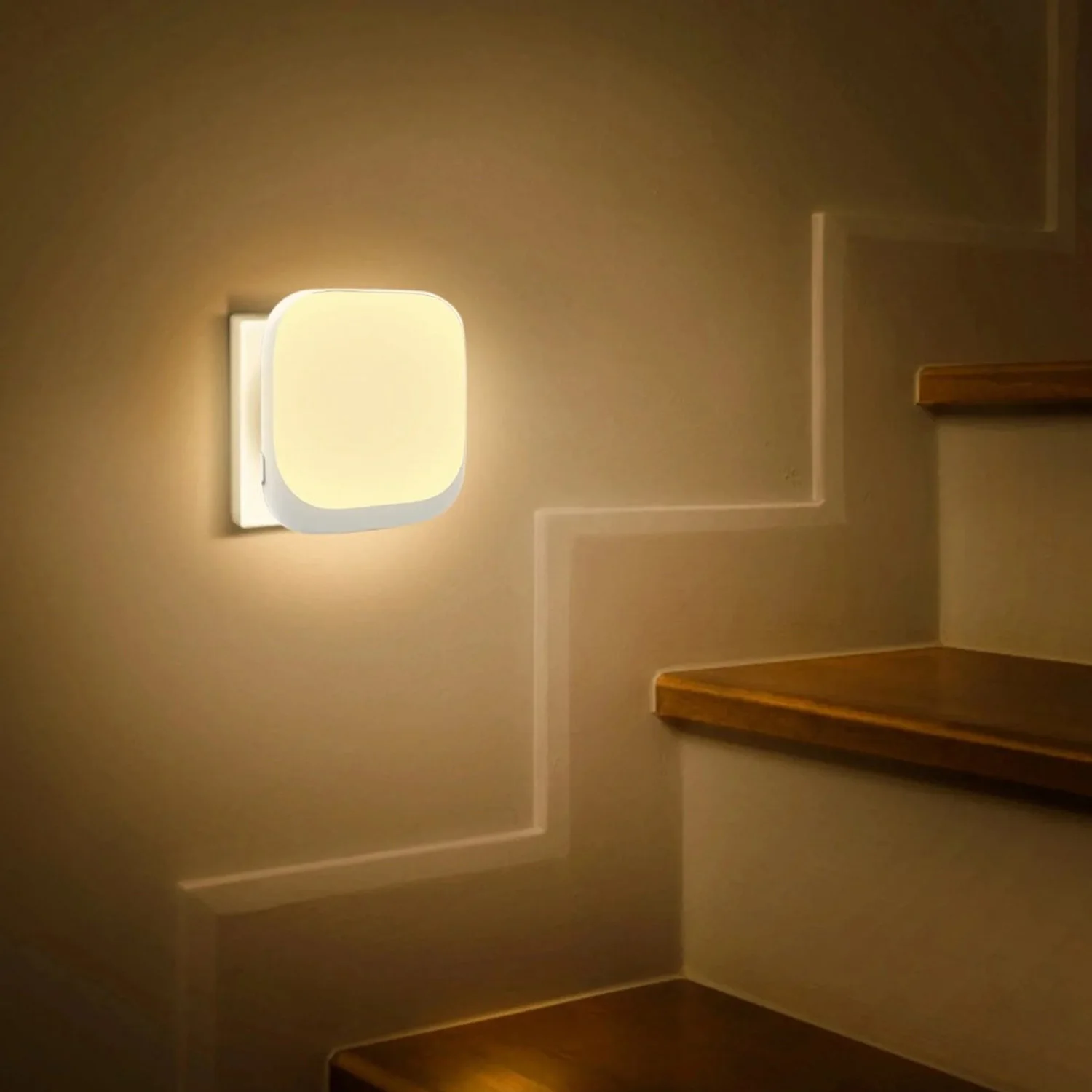 

1pc LED Night Light, Adjustable Brightness, Dusk to Dawn Sensor, 2700K Wall Mount Plug-in Lamp, European Standard Plug