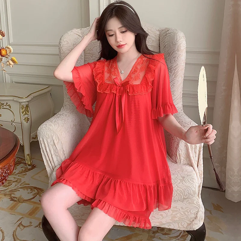 

Sexy Lace Women's Nightgown - Princess Style Spaghetti Strap Slip Dress for Romantic Evenings