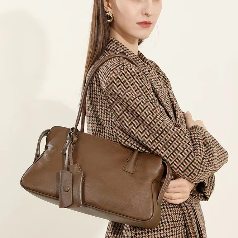 

Женские сумки-тоут из натуральной коровьей кожи 2026: роскошные дизайнерские сумки через плечо с верхней ручкой, в стиле боулинг