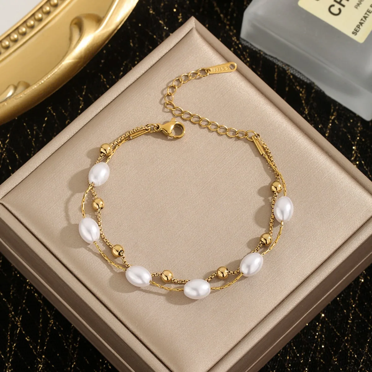 Luxuriöses doppellagiges Perlenarmband – Edelstahlschmuck für Frauen, hypoallergene Geschenk- und Party-Armreifen, Kettenzubehör