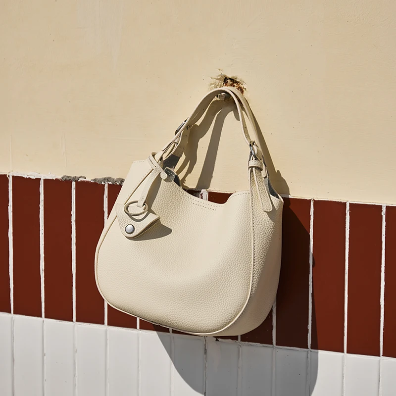 

Новая модная женская сумка из спилковой кожи 2026 года, стильная женская сумка через плечо 15122