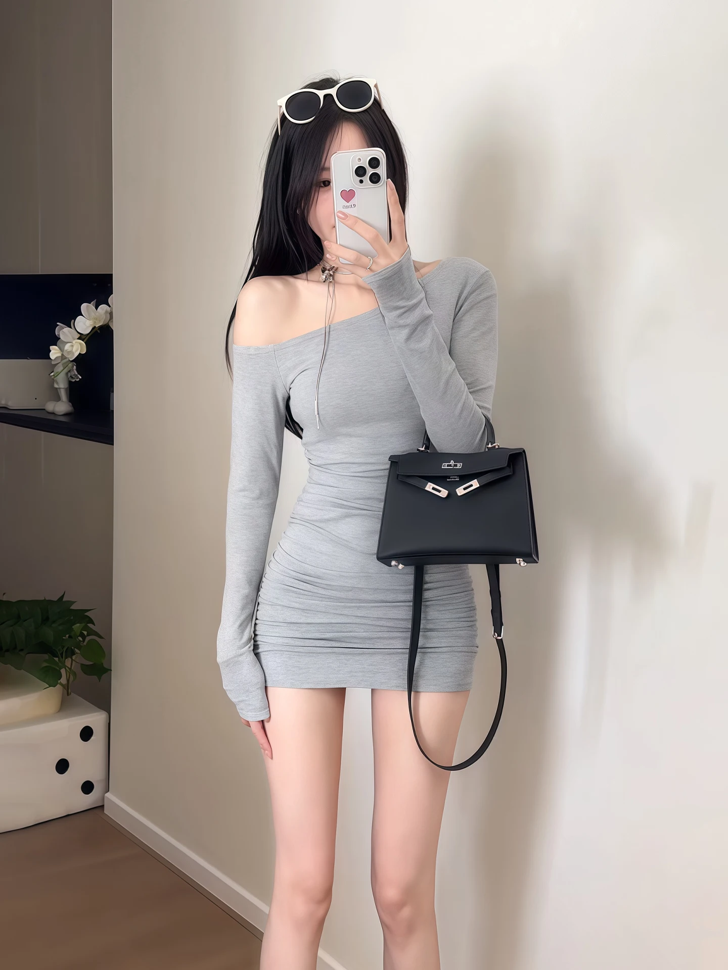 

Сексуальное облегающее женское платье-бодикон с одним рукавом, прикрывающее ягодицы, в стиле «Pure Desire»...