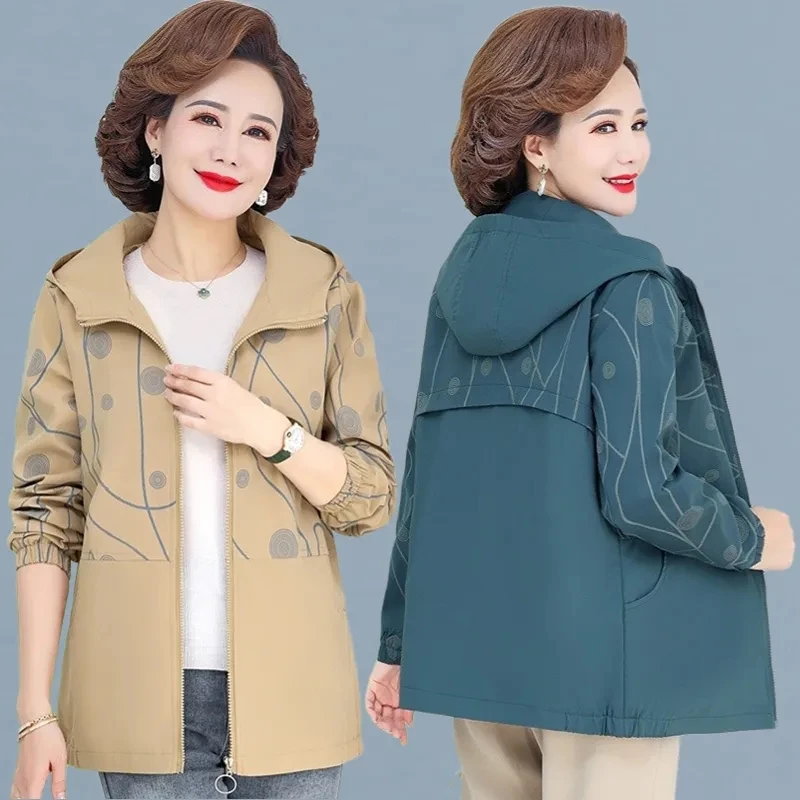 

5XL 2023 Spring Autumn New Short Coat Female Hooded Jacket Middle-Aged Elderly Women Windbreaker Overcoat All-Match Jacket Tops