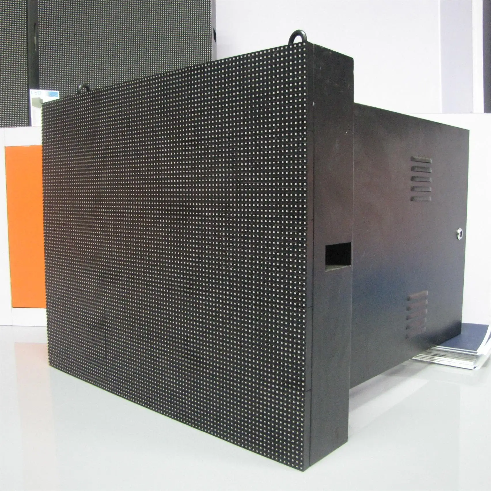 EN12966 LED DMS/VMS Panel Traffic Message Board Highway Warning Display Wholesale