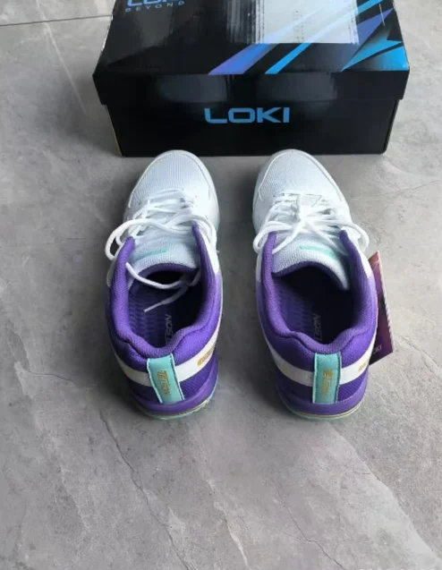 

Mens Womens Professional Tennis Shoes Lightweight Badminton Shoes Table Tennis Shoes Anti-slip and Wear-resistant