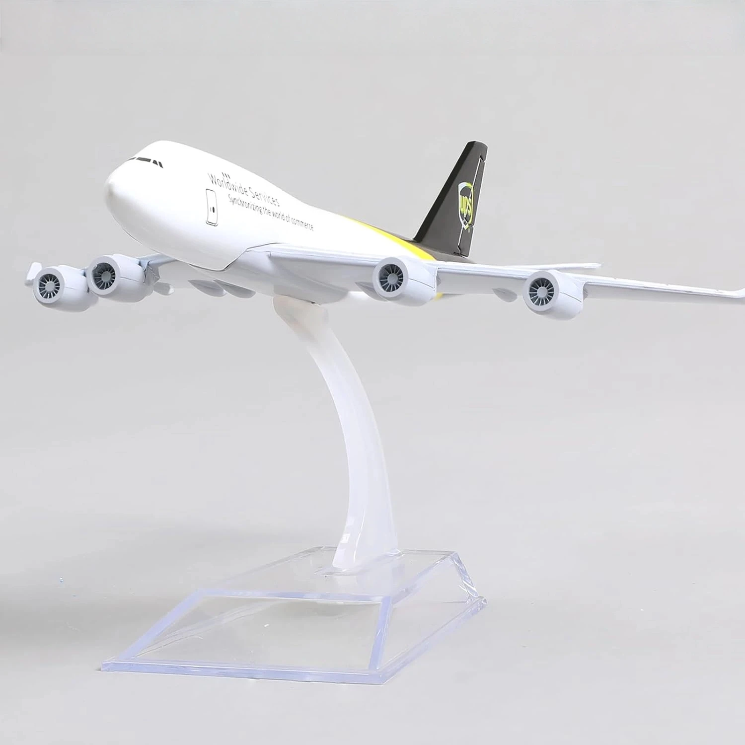 

16cm UPS B747 Diecast Metal Model Airplane with Stand Airplane Gift for Aviation Enthusiasts or Desktop Display Decorations
