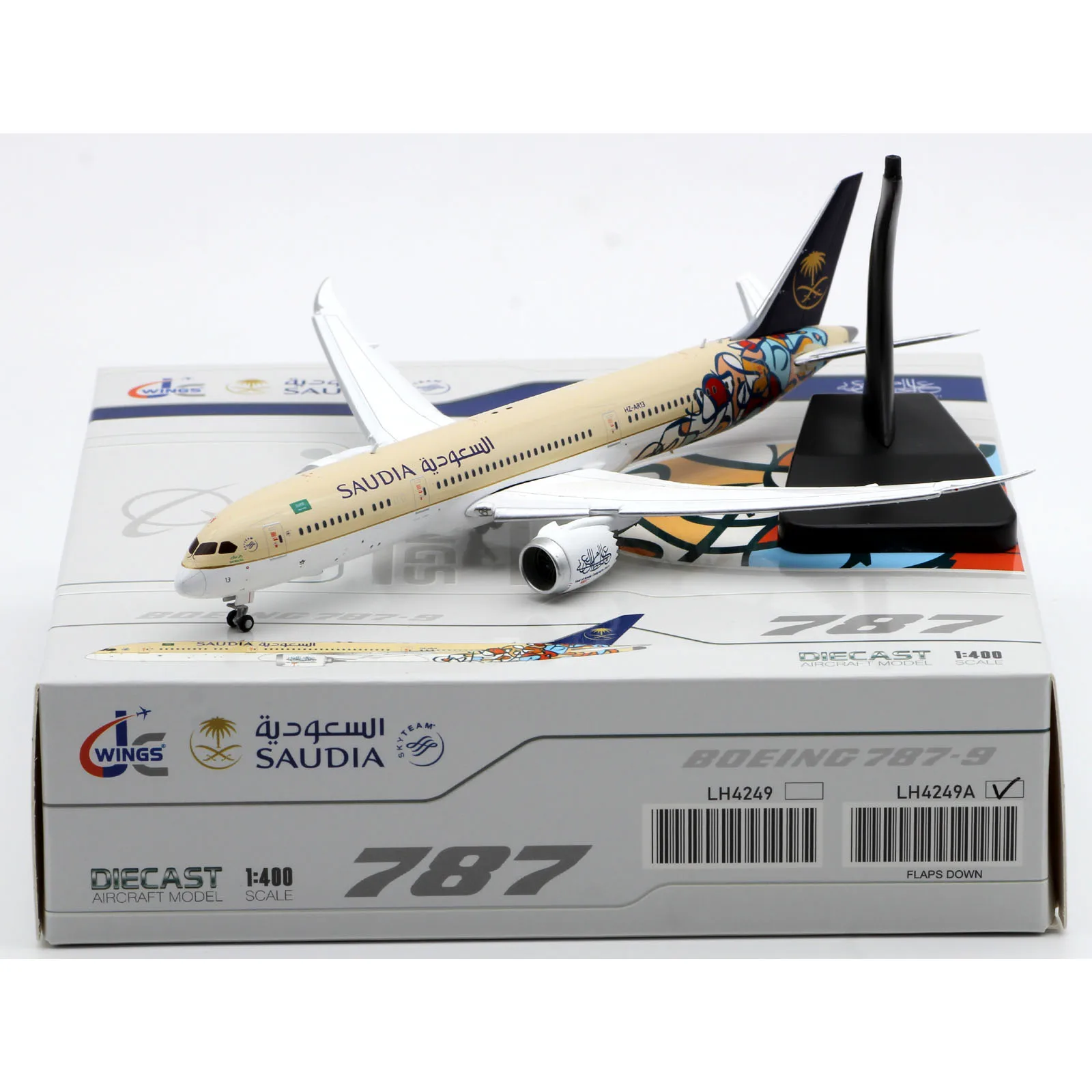 LH4249A Alloy Collectible Plane JC Wings 1:400 Saudi Arabian Airlines Boeing B787-9 Diecast Aircraft Model HZ-AR13 Flaps Down