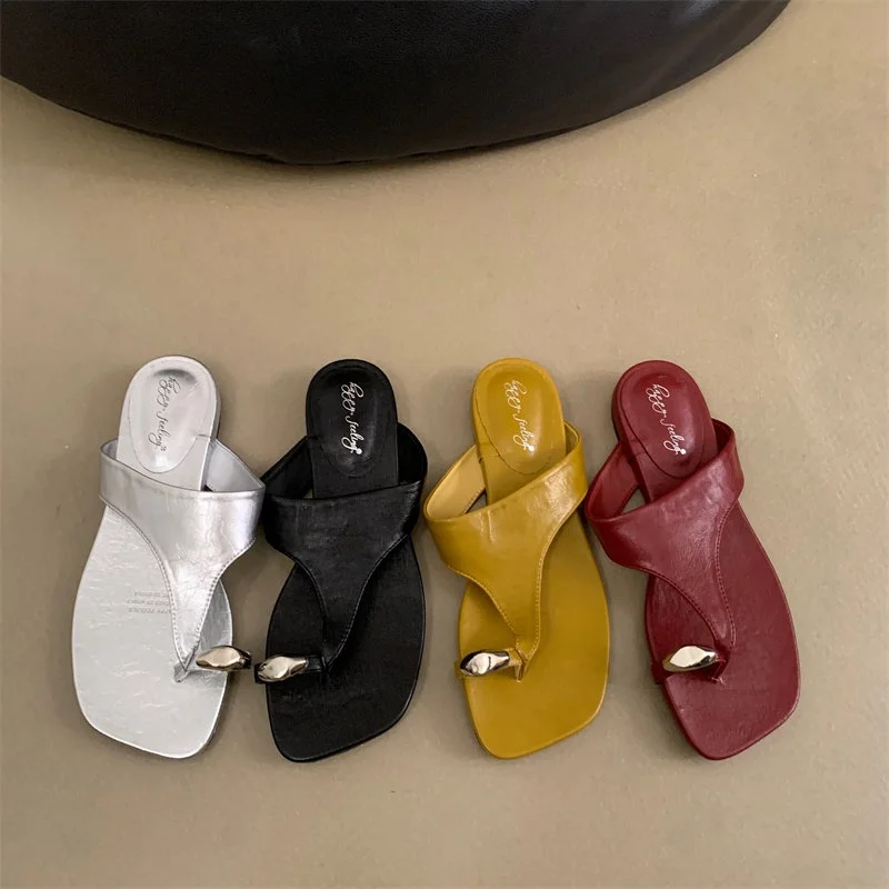 

Bailamos Fashion Round Clip Toe Women Slippers Flat Heel Beach Slides Outdoor Casual Sandals 2025 New Summer Flip Flops Shoes