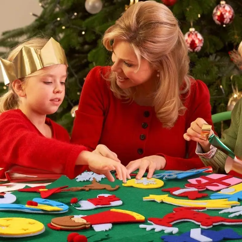 F62d cảm thấy cây Giáng sinh Phụ kiện Đồ chơi trang trí cho trẻ & người lớn đồ chơi thủ thuật với mô hình hiện tại giảm áp