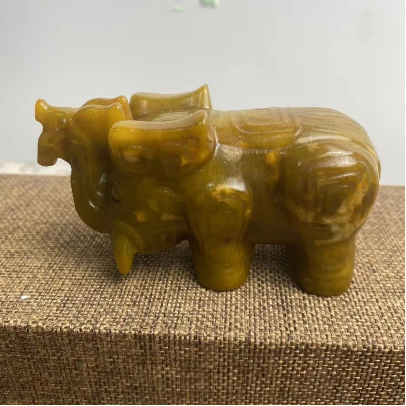 Manufacturer Wholesale Of Antique-Style Distressed Xiuyu Jade Auspicious Elephant Handpieces And Ornaments, Available For Live S