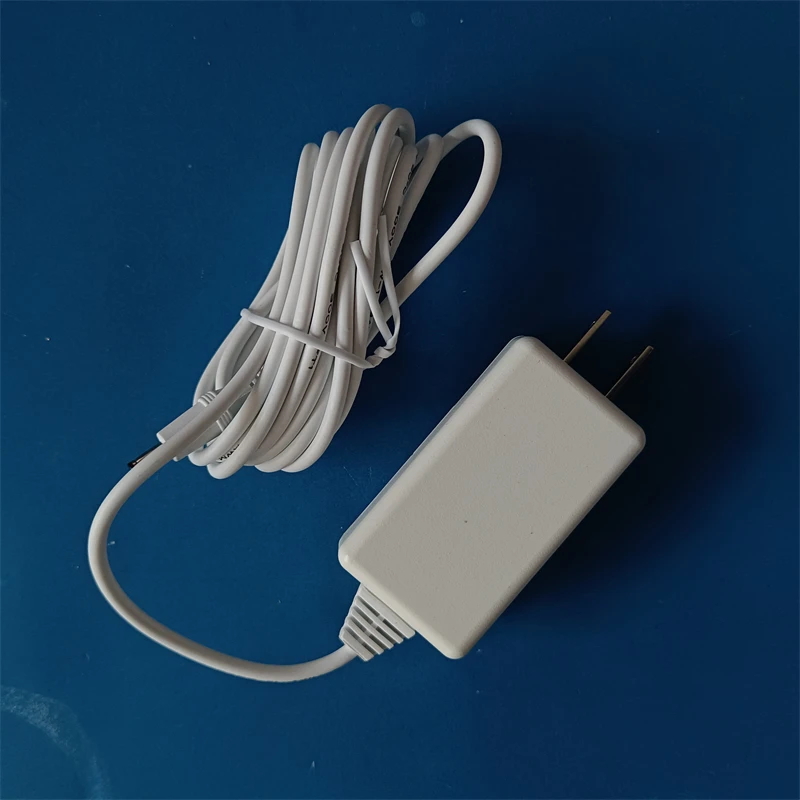 2ABE010B Channel Well Technology 5V/2A Power Supply US plug AC/ADAPTER EP06-002420A ACT-1005ABWW