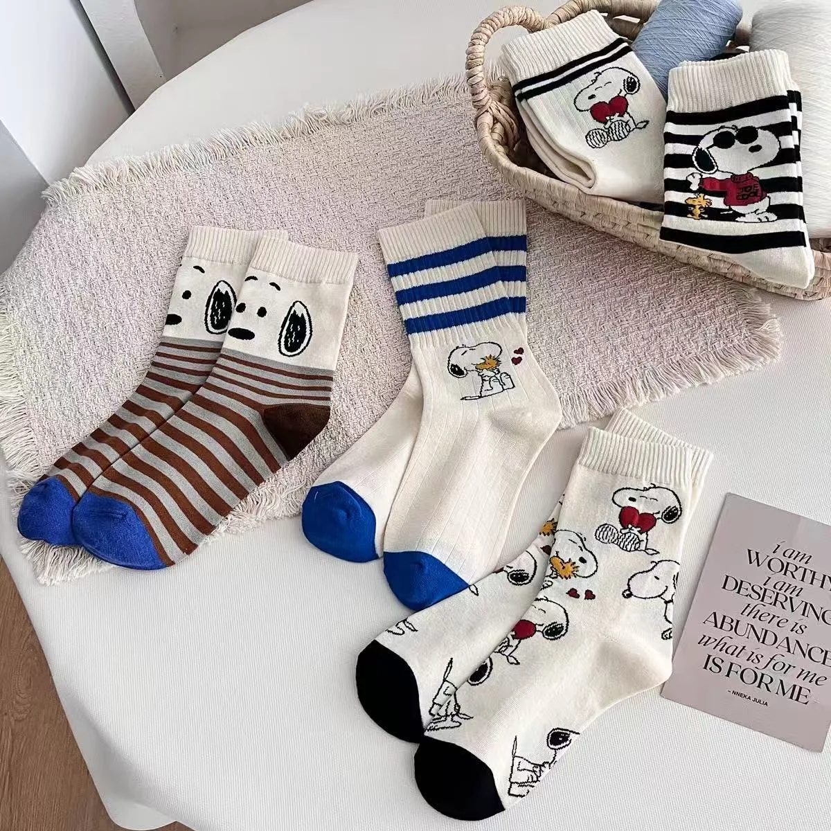 Kawaii Snoopy Striped Mid Calf Socks For Women Cute Cartoon Dog White Retro Couple Socks Casual Sport Daily Wear Streetwear Gift