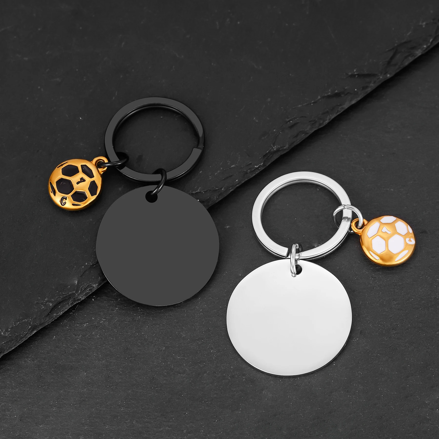 1 Buah Hadiah Gantungan Kunci Baja Tahan Karat untuk Mengenang Bintang Sepak Bola Lionel Messi Cristiano Ronaldo untuk Pria Teks Pribadi