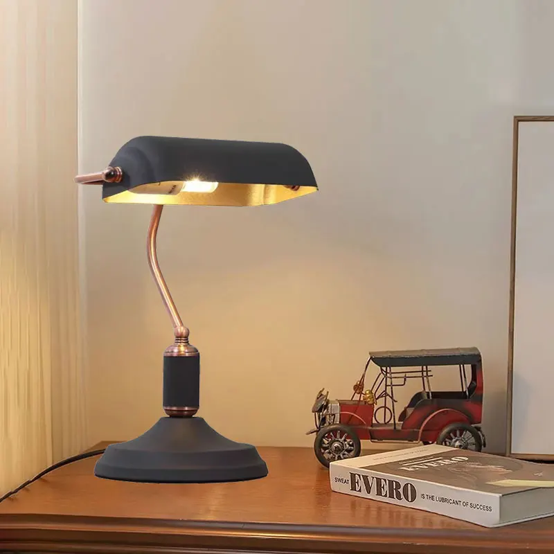 

Retro Office Desk Lamp Glass Bank Table Lamp black lamp Living Room Bedroom Decorative European Style Desk Lighting