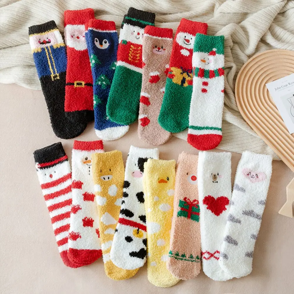 Calcetines transpirables cálidos con diseño de moda de ciervo y pato, calcetines de suelo de Papá Noel, calcetines navideños de lana Coral, calcetines para mujer