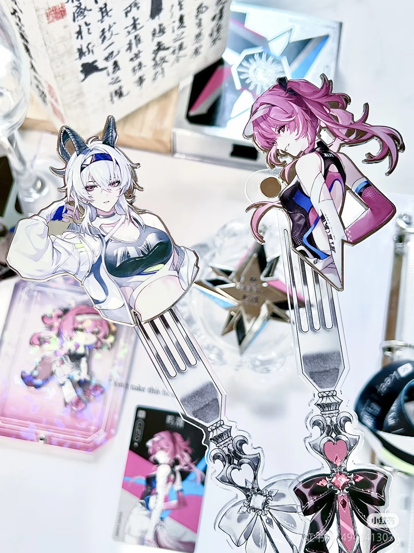 

[Official Collaboration] in Stock Keep X Wuthering Waves Cosplay Zani Lupa 999m Zinc Alloy Metal Medal Magnetic Badge Gift Box