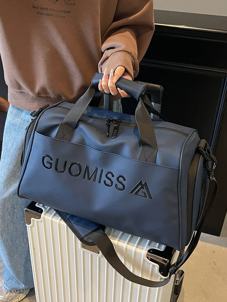 

Large Capaci Portable Travel Bag for Men ort Trip Lage Bag Can Be Mounted on Suitcase Nylon Material Sport Sle