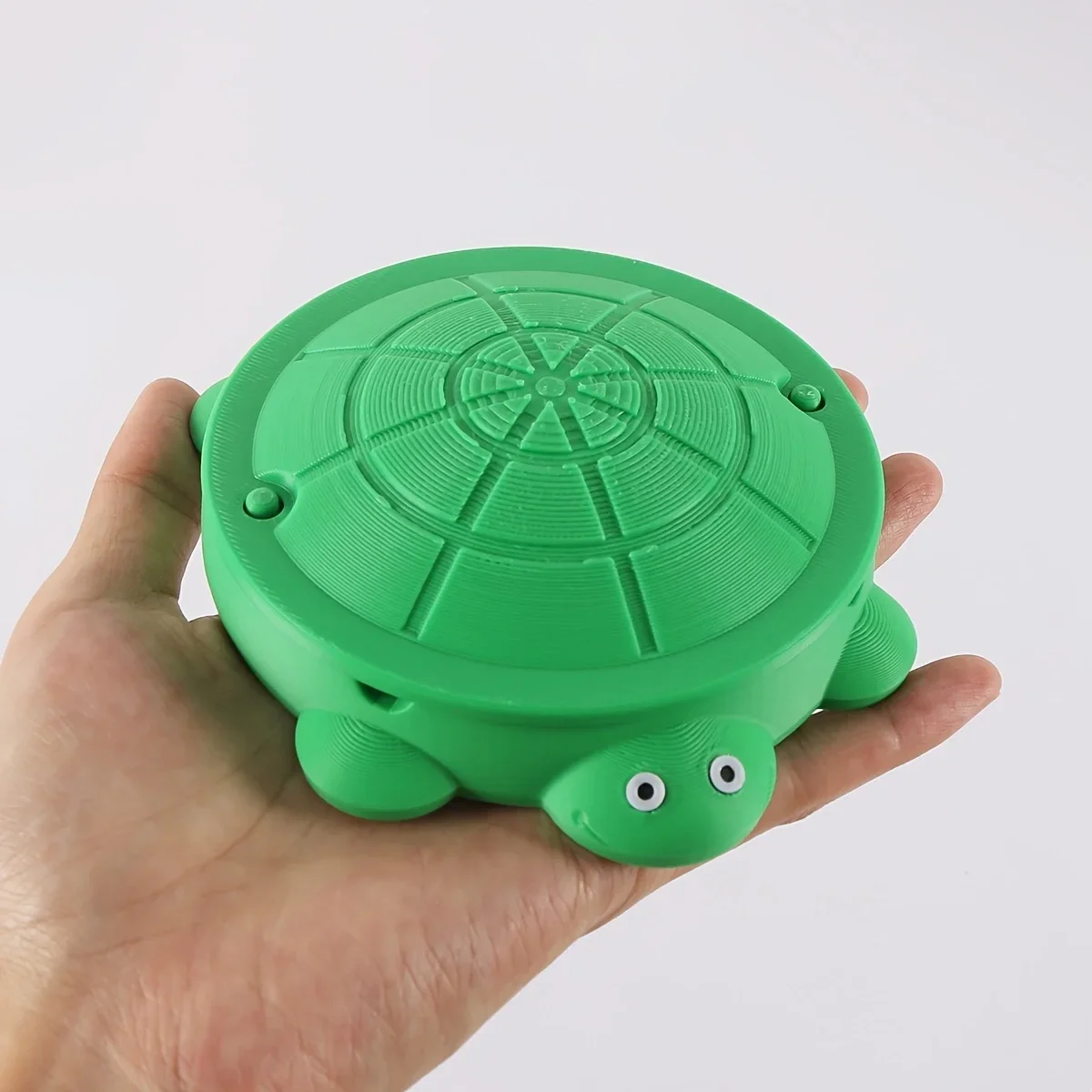 

Orange & Green Color Turtle model Home Office Decorations Lid Can Be Opened Plastic Toys for all ages Christmas Halloween Gifts