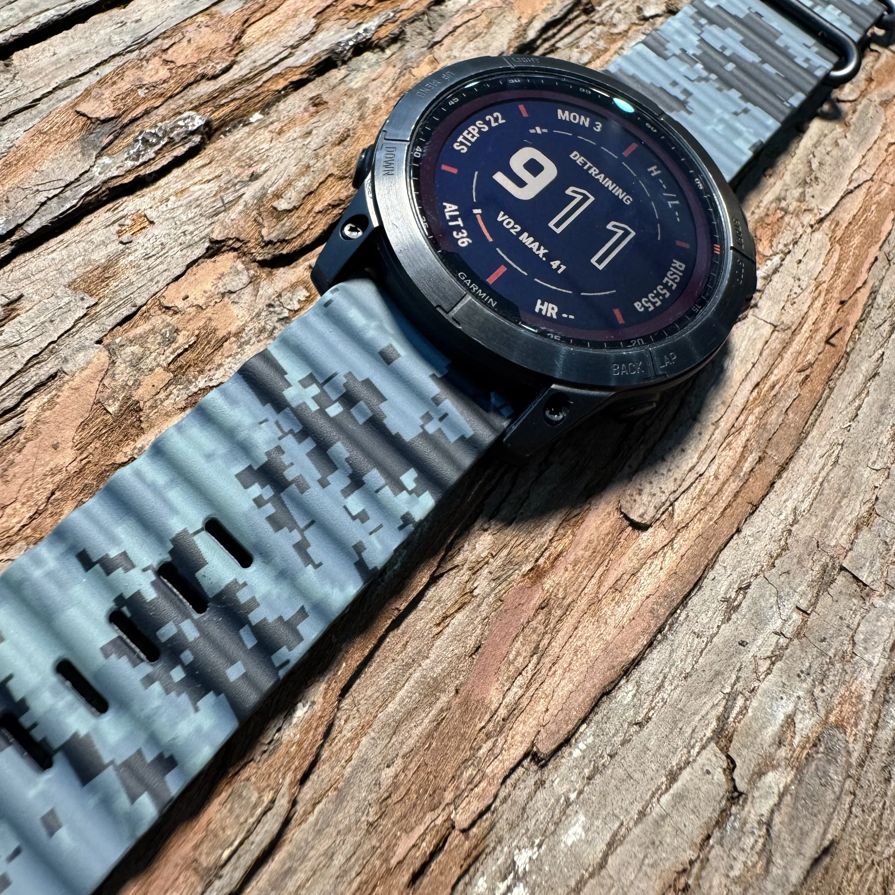22mm 26mm Camo Silicone Quick Fit Watch Band Outdoor Replacement Strap For Garmin Fenix 5 6 7 8 Tactix  Instinct Smart Watch