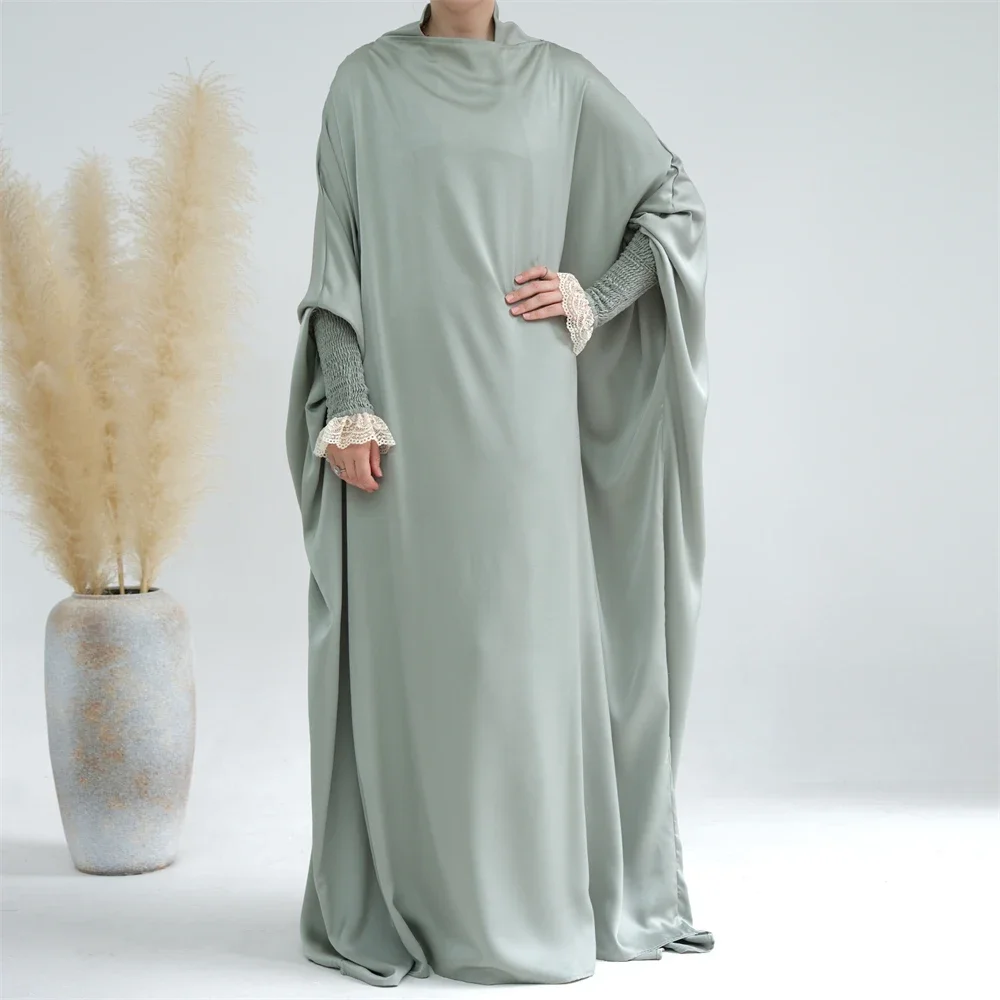 

Muslim Women Robe One-piece Prayer Dress Hooded Abaya Smocking Sleeve Islamic Clothing Dubai Saudi Black Robe Turkish Modesty