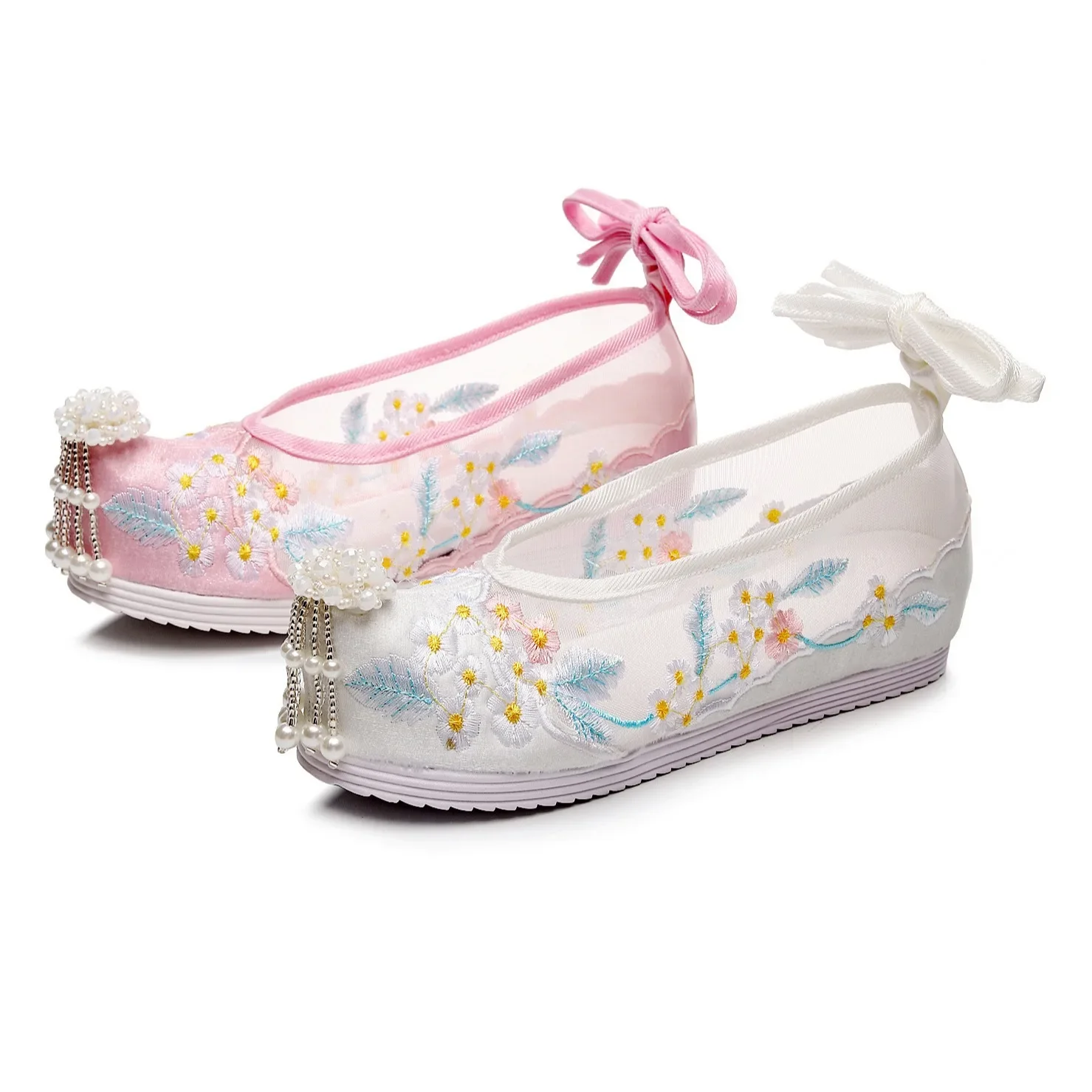 Buty Hanfu dziewczęce dynastia Ming strumieniowe perłowe hafty kwiatowe buty ślubne z miękką podeszwą wysoki wzrost starożytne rekwizyty kostiumowe