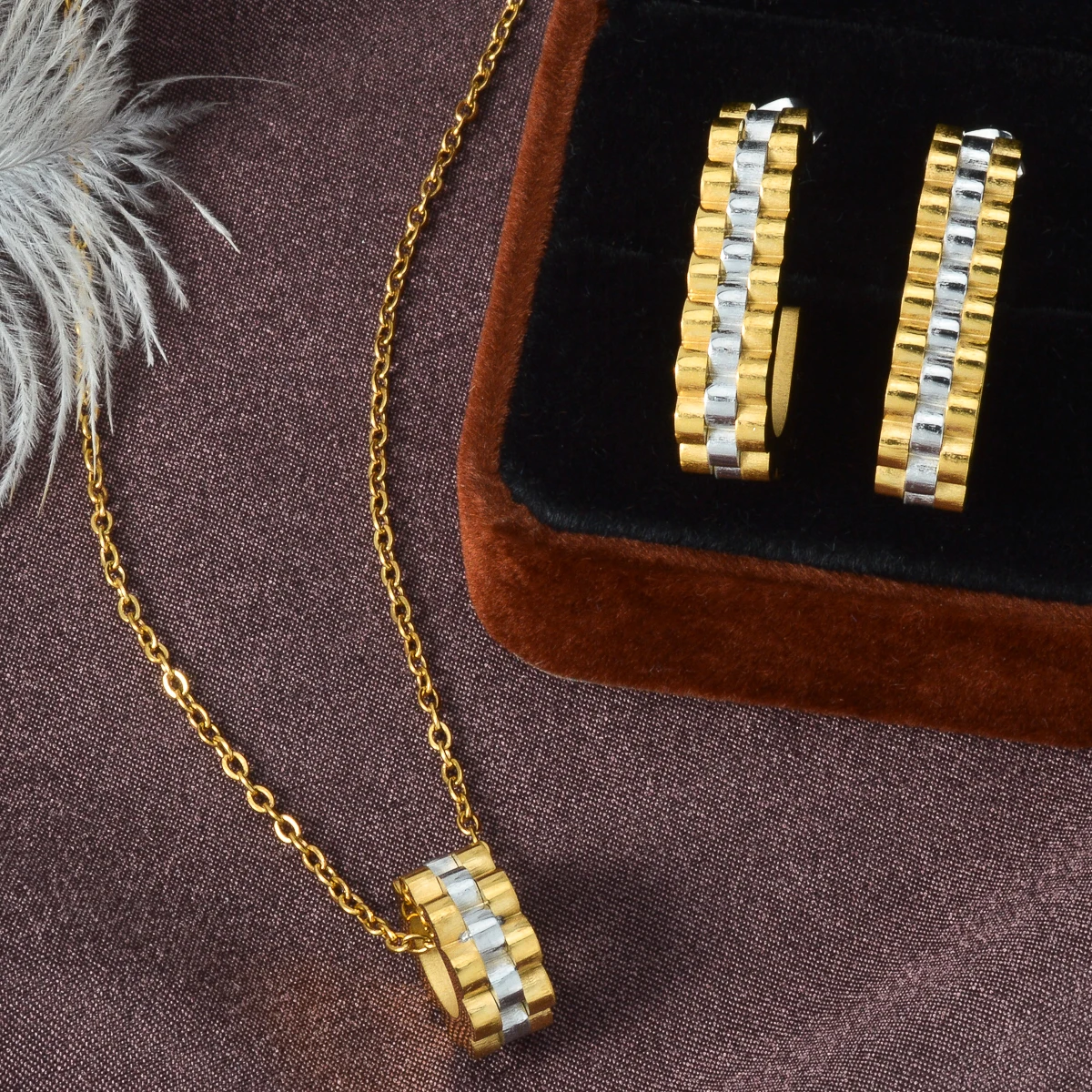 

Urban Industrial Jewelry Set Stainless Steel Necklace Earrings Modern Geometric Unisex Gift For Men Women Cyberpunk Style