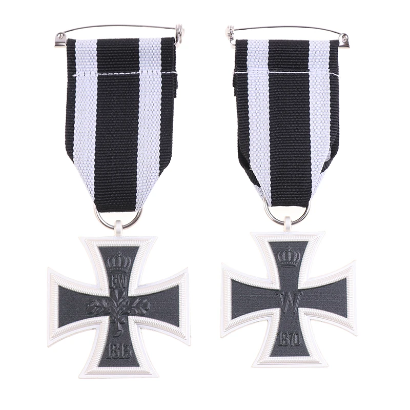 1Piece Germany Cross Medal 1813 1870 Year Iron Cross Medal Badge Pin With Ribbon 100% Brand and high quality