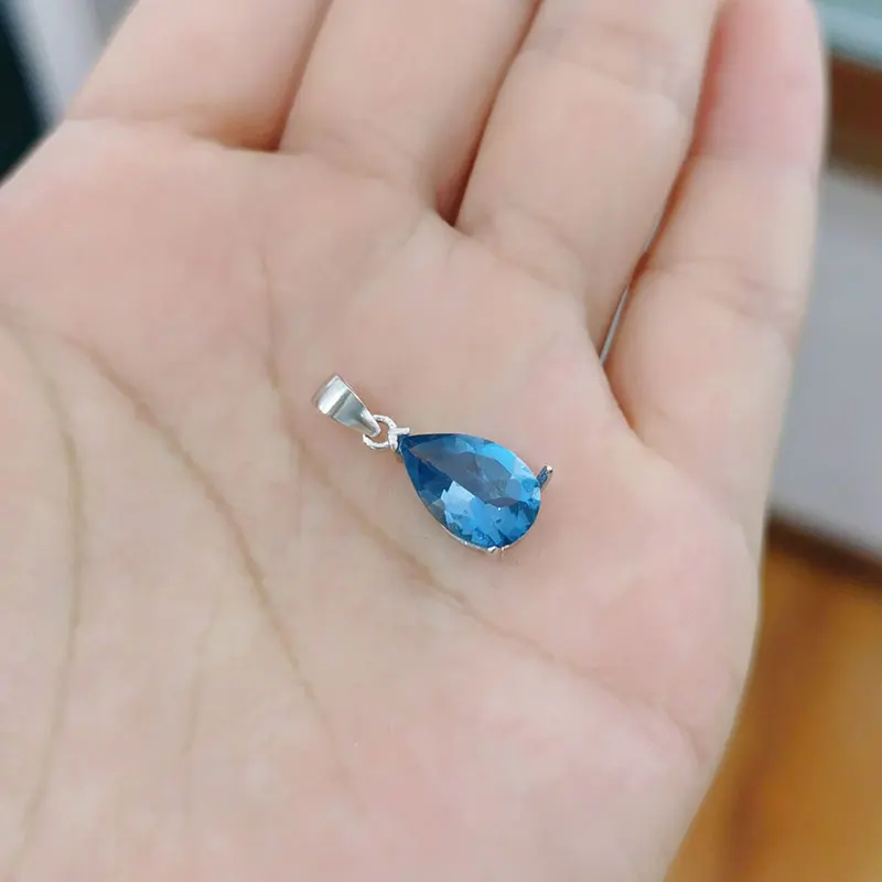 Adorable 925 silver gemstone pendant natural water drop topaz pendant 8mm*12mm 2ct genuine Brazil topaz silver pendant