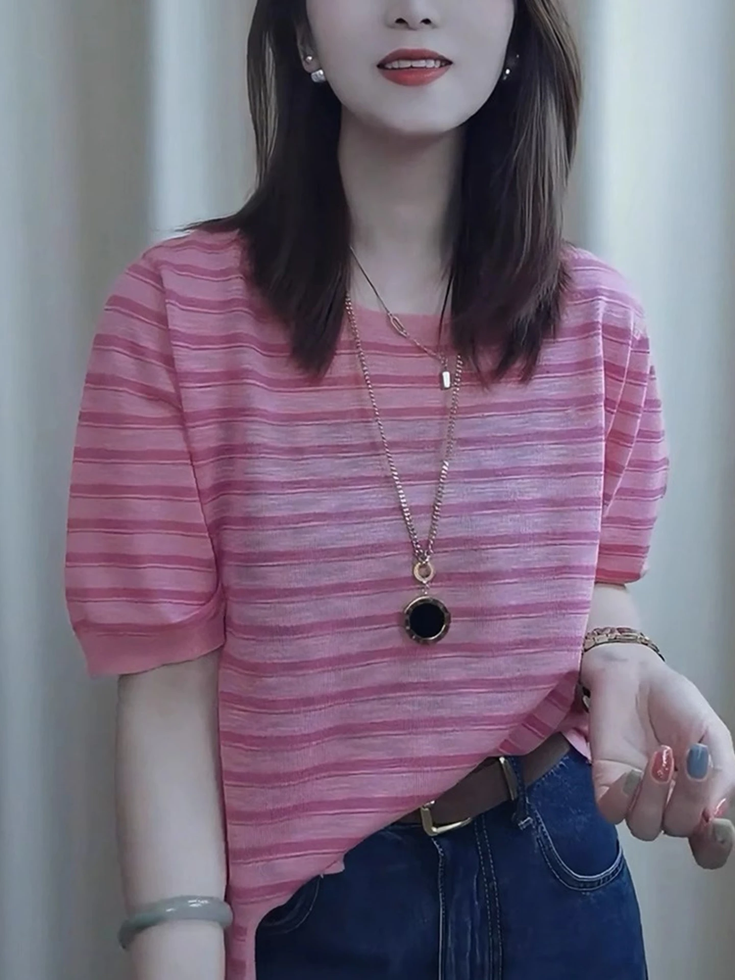 

Вязаный топ из ледяного шелка с коротким рукавом в полоску, модный, легкий, для повседневной носки, в стиле колор-блок, летняя одежда для женщин