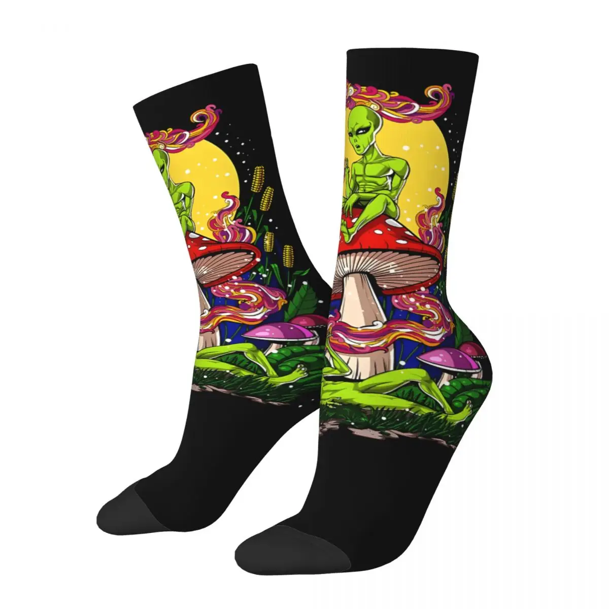 Magic Mushrooms Aliens Poster Men Women Socks Outdoor Novelty Spring Summer Autumn Winter Stockings Gift