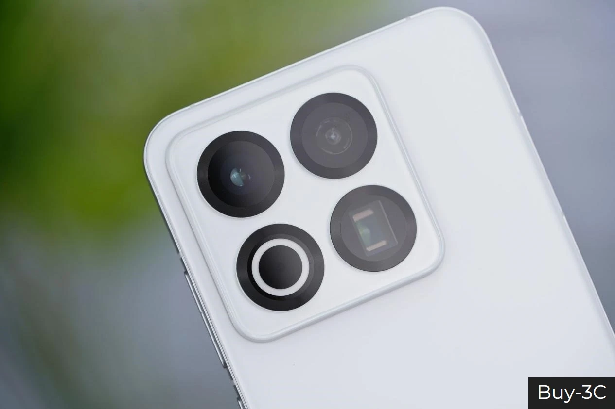 Meizu 22 Snapdragon 8s Gen 4 Dual SIM 6.3'1.5K 120Hz LTPO Play Store 50MP Triple Camera 50MP Front Camera Flyme 5G Smartphone