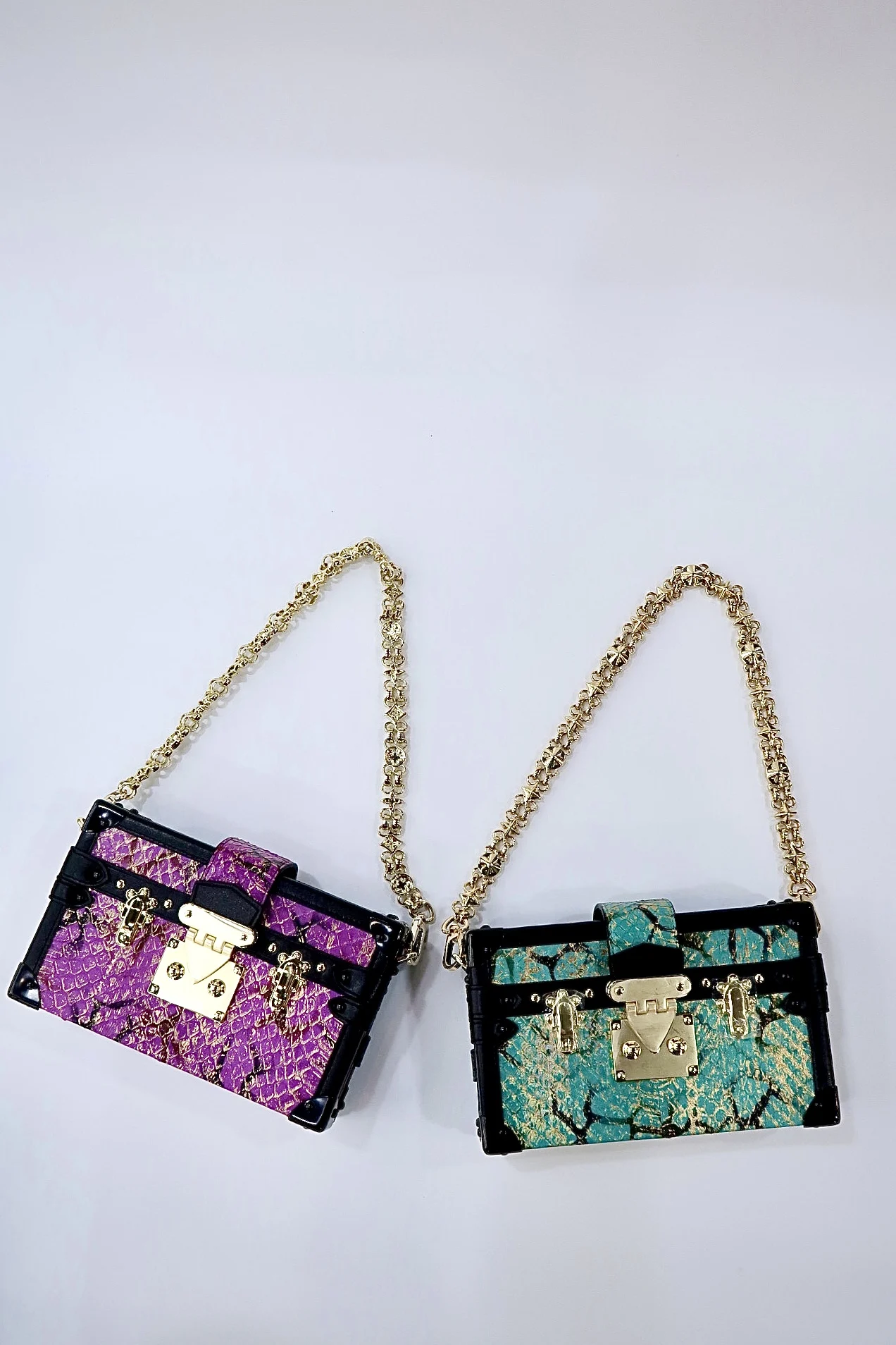 2024NewStyleSpringSummerRealSnakeskinBagHandholdCrossbodyBoxBagWoemn'sBagFemale'sBag