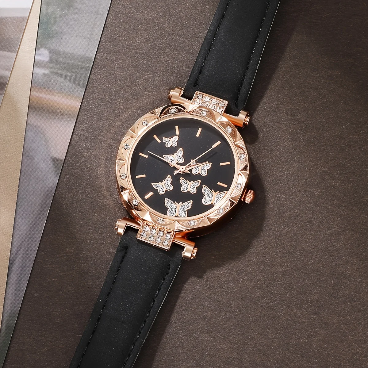 6 Stks/set Dameshorloge Elegant Vlinder Quartz Horloge Luxe Strass Analoog Polshorloge & Sieraden Set, Cadeau Voor Mama Haar